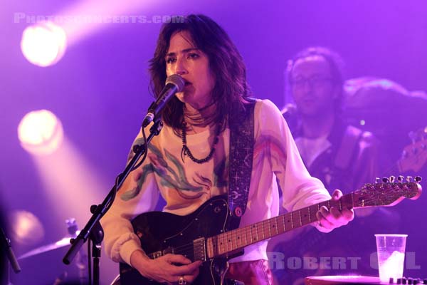 JOAN AS POLICE WOMAN - 2018-04-03 - PARIS - La Maroquinerie - 